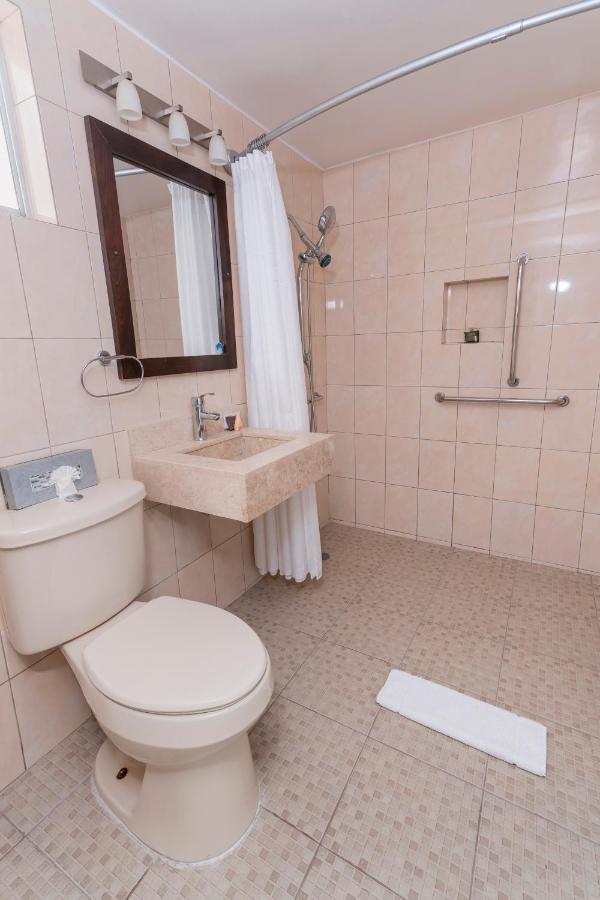 El Camino Hotel & Suites Heroica Caborca Ngoại thất bức ảnh